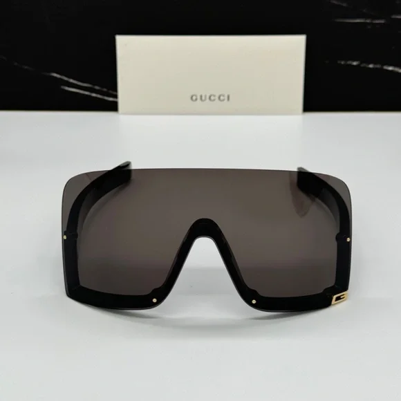 NEW GG1631S 004 GUCCI BLACK GREY OVERSIZED WOMEN GUCCI  display picture 1
